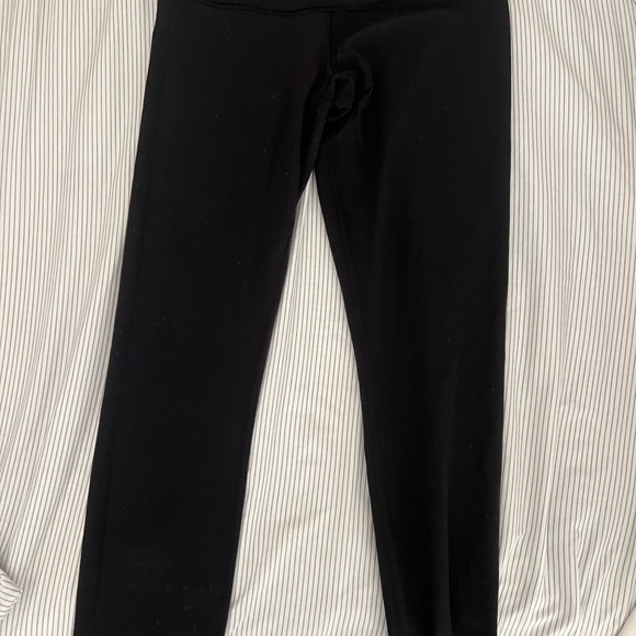 Lululemon Wunder Under leggings size 6 reversible! - Picture 2 of 9